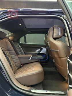 بی ئێم دەبڵیو سیریەس 7